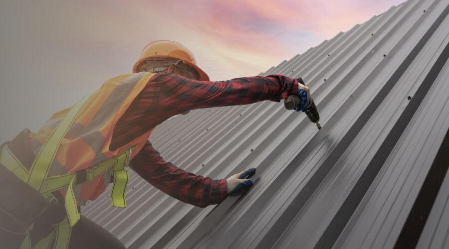 Professional residential roofers in Davey, NE